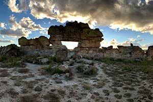 Steinfenster im Isalo Nationalpark